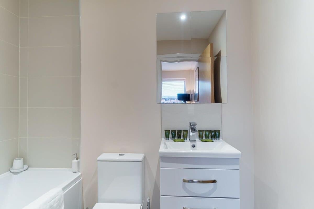 Fantastic 1 Bed Flat Manchester - Sleeps 3 Exterior foto